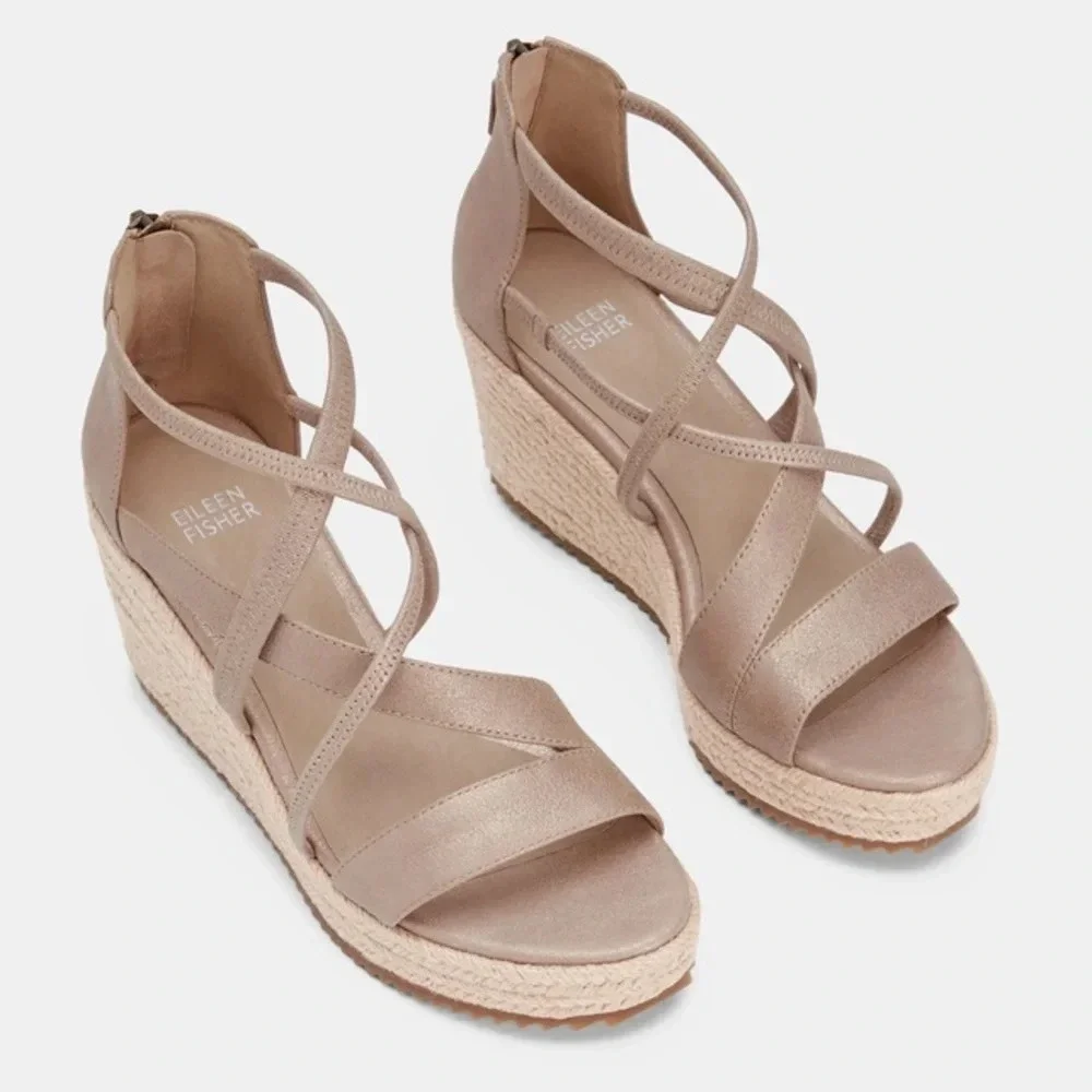 Eileen Fisher Wanda Tumbled Nubuck Espadrille Size: 6.5